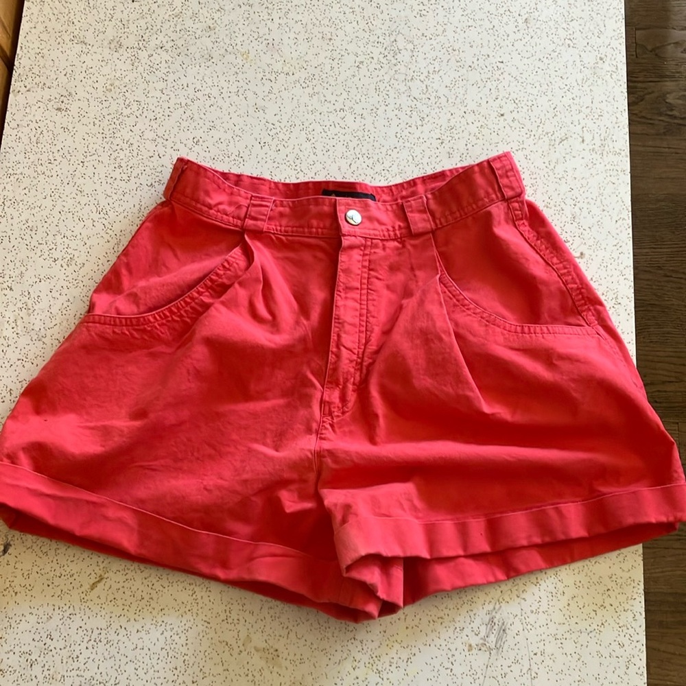 Women's Coral vintage shorts
